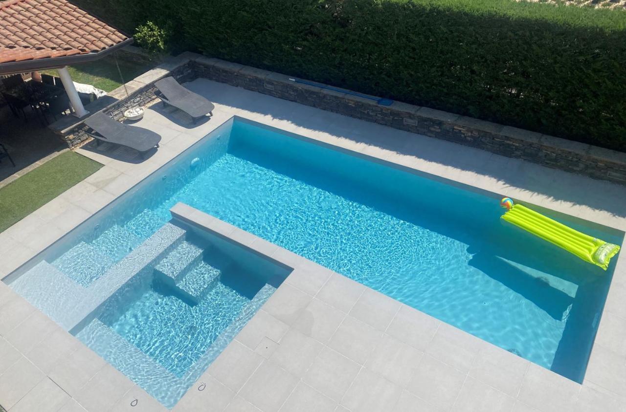 Longone al Segrino B&B Arcobaleno מראה חיצוני תמונה